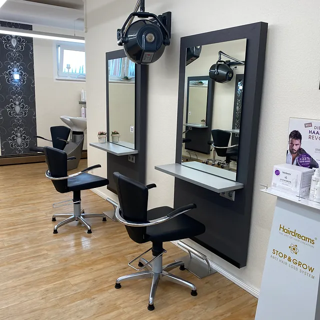 Haar design Handewitt, Hauptstraße 17, 24983 Handewitt, Team, künden, Haarqualität, Haare, Gesundheit, Färbetechniken, Glynt, Coloration, Salon, Paul Mitchell, luxuriös, Haarpflege, hochwertige Produkte, Inhaltsstoffe, Friseurexklusivität, soziales Engagement, Tierschutz, Umweltschutz, Termin, Weg, Kontakt