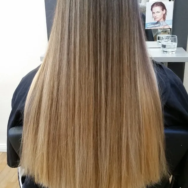 Haar design Handewitt, Hauptstraße 17, 24983 Handewitt, Team, künden, Haarqualität, Haare, Gesundheit, Färbetechniken, Glynt, Coloration, Salon, Paul Mitchell, luxuriös, Haarpflege, hochwertige Produkte, Inhaltsstoffe, Friseurexklusivität, soziales Engagement, Tierschutz, Umweltschutz, Termin, Weg, Kontakt